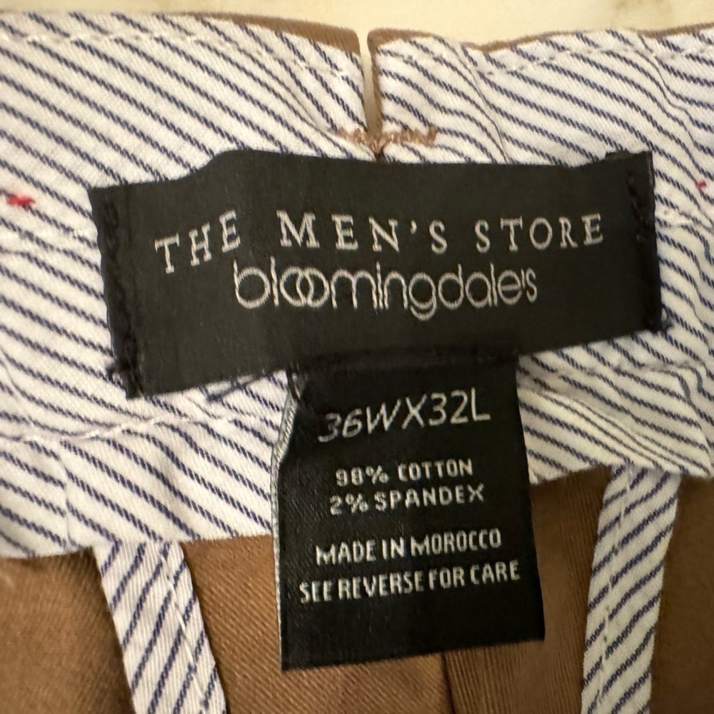 NWT The Men’s Store at Bloomingdale’s Tailored Fit Chino Pants 36W x 32L Brown - Picture 10 of 12